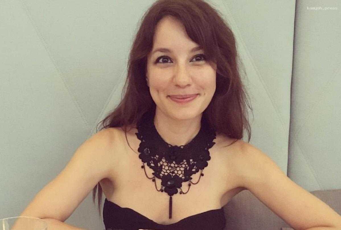 «Ее настигла карма»: отец не прилетел в США на похороны дочери. Как погибла скандальный блогер Лена Миро