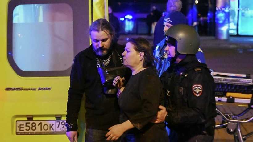 Психотерапевт объяснила, как преодолеть стресс после теракта в «Крокусе»