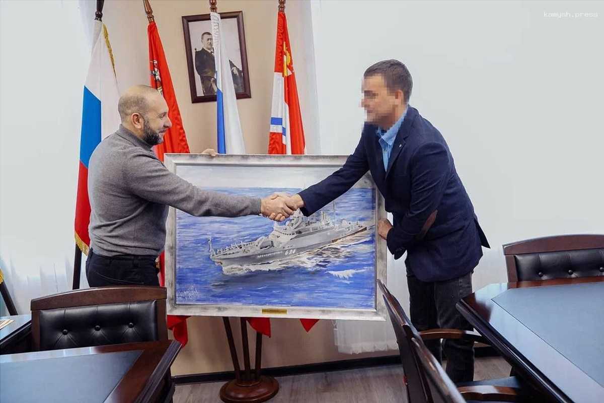 Глава Орехово-Зуевского г.о. Руслан Заголовацкий поздравил моряков с Днем Черноморского флота