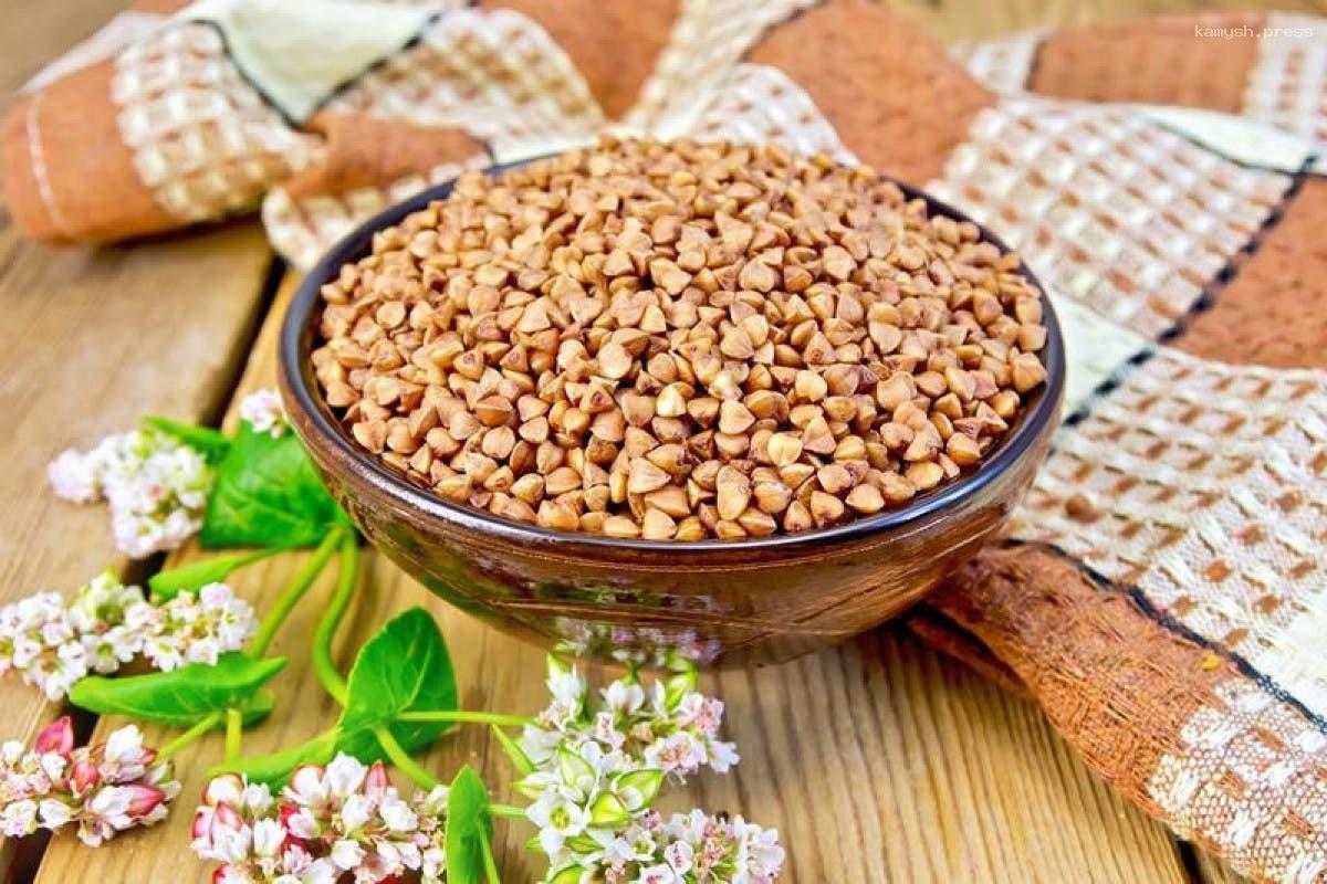 Экономист Волкова допустила снижение цен на гречку