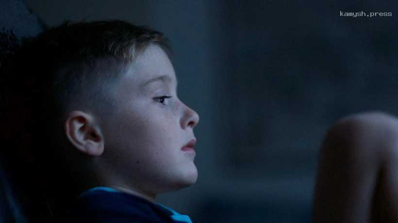 Врач указал на способы справиться со страхом темноты у детей