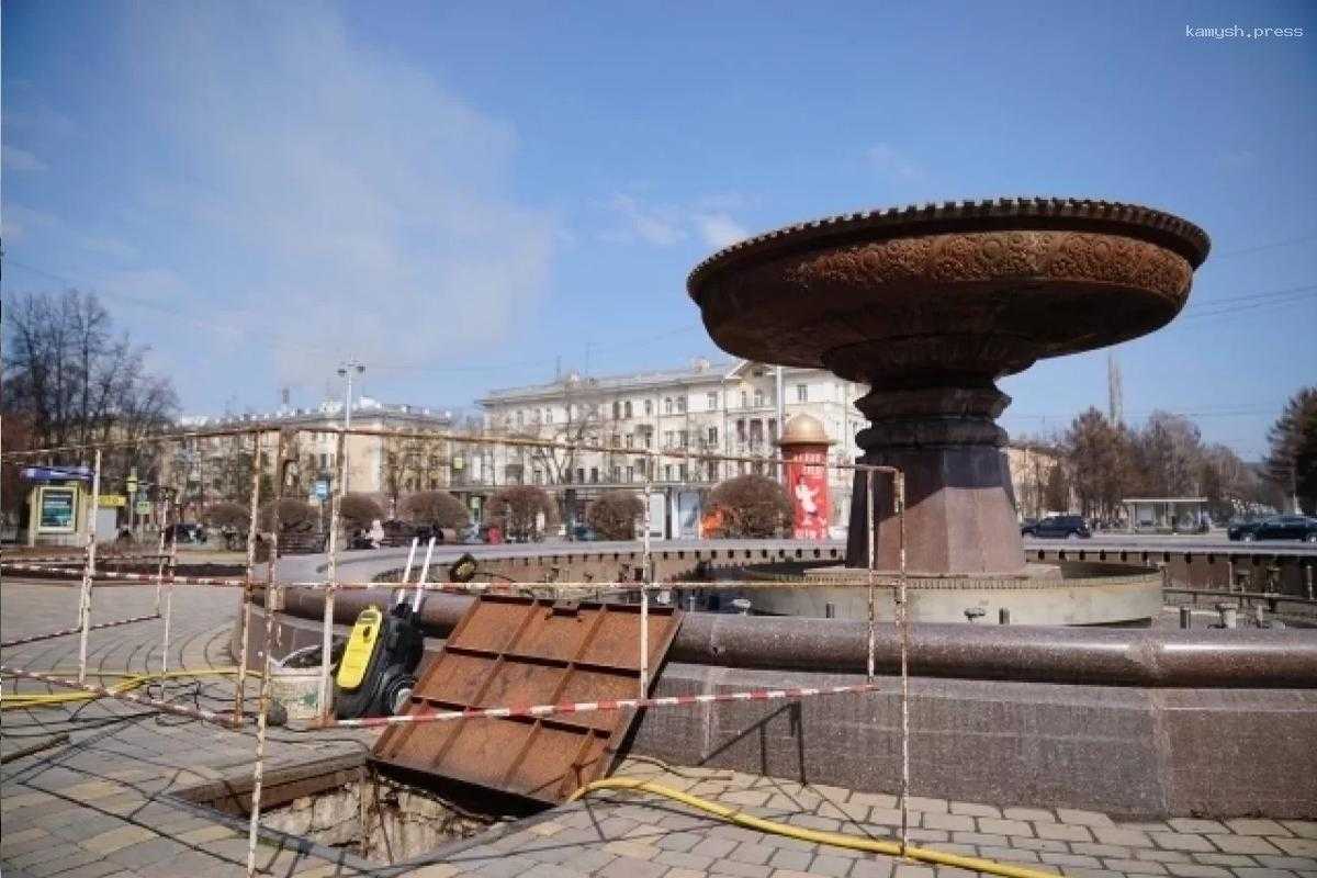 В Кемерове приступили к расконсервации фонтанов