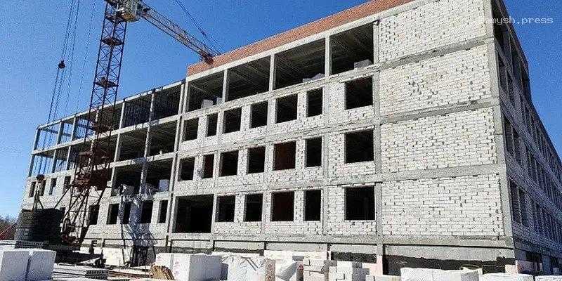 В правительстве Кировской области проанализировали ситуацию, связанную с динамикой строительства школ