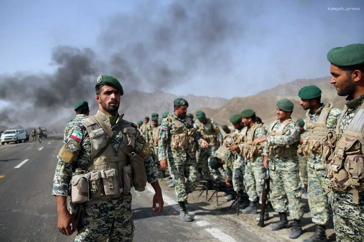 Axios: Иран ограничит ответ за обстрел консульства в Дамаске