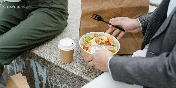 Это не быстро поесть и забыть – врач-диетолог объяснила важность перекусов для здоровья