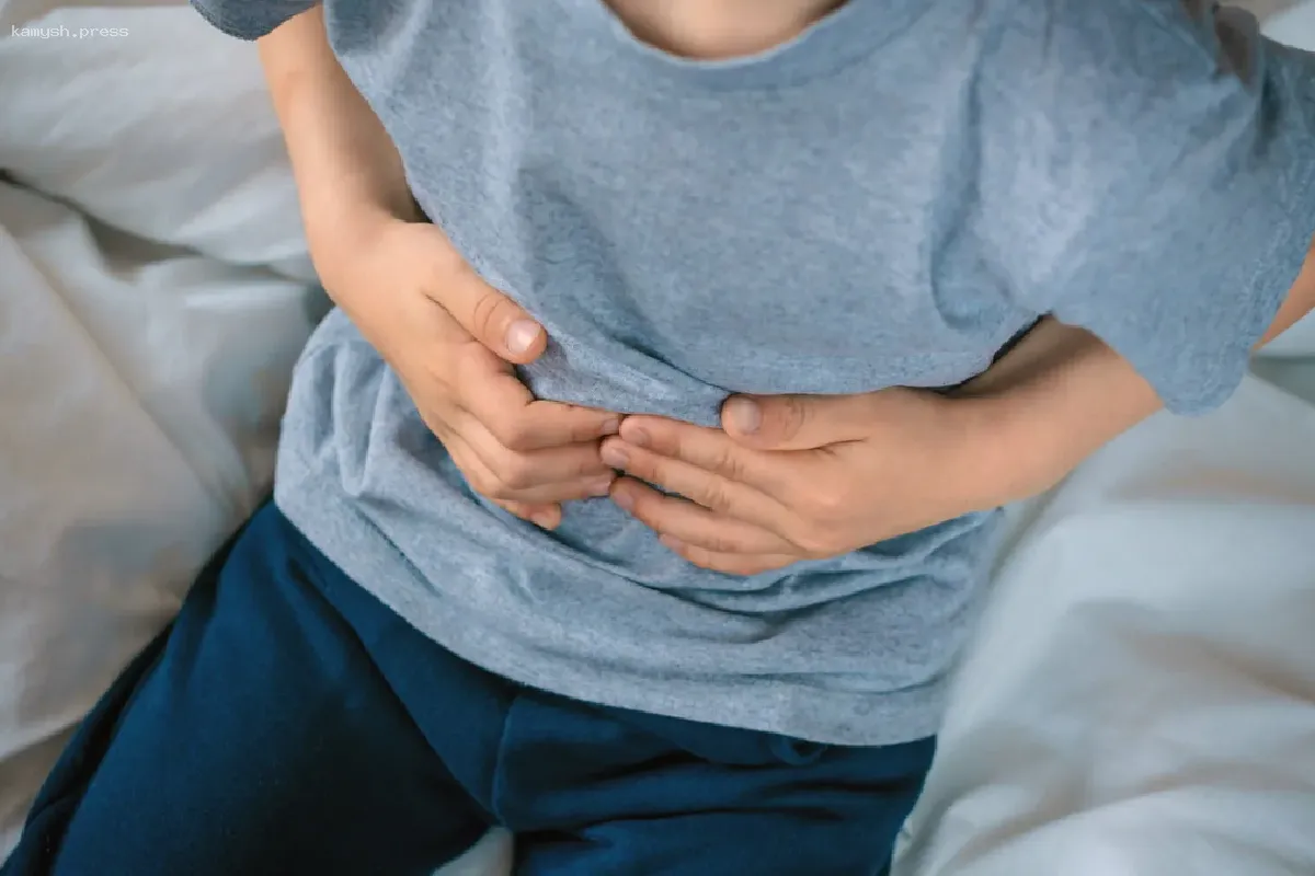 Дирекция лагеря под Челябинском и родители обвиняют друг друга в массовом отравлении детей