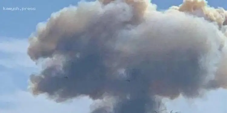 В Омске полыхает предприятие, производящее танки и РСЗО (ВИДЕО)