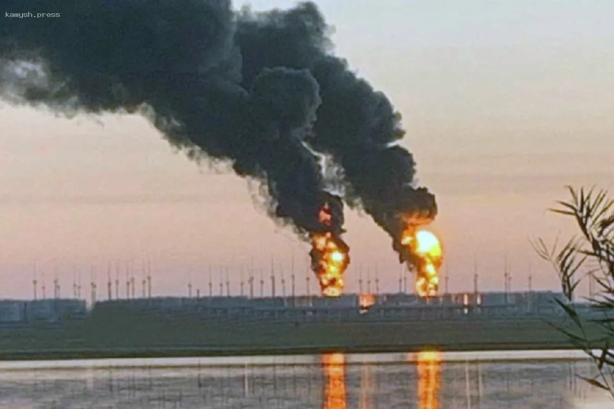 Более 40 пожарных обратились в больницу в Пролетарске