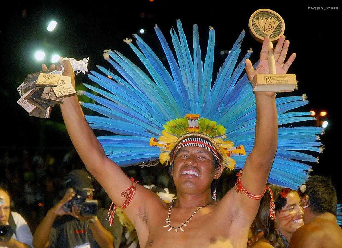 Индейцы племени марубо возмущены обвинениями в порнозависимости от интернета