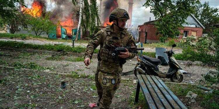 В ВСУ рассказали о ситуации в Волчанске, назвав процент территории города, захваченный РФ (КАРТА)