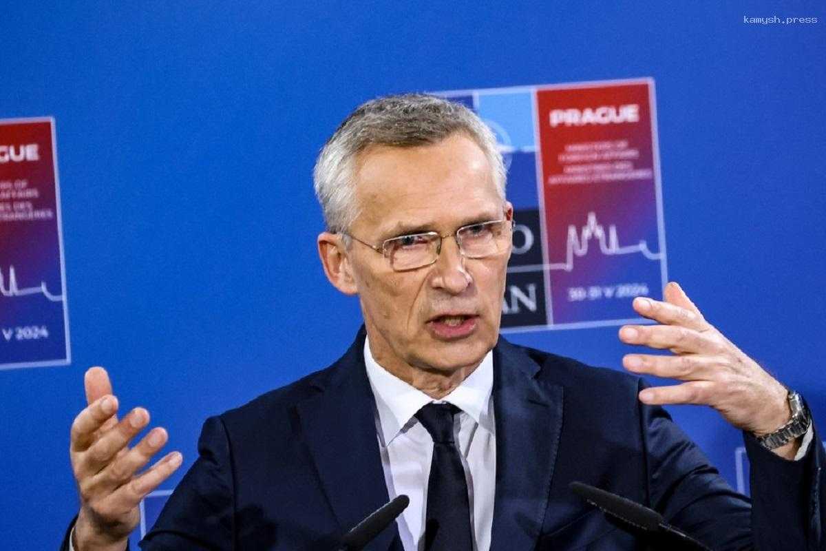 Столтенберг заявил, что НАТО делает все возможное для избежания войны с Россией