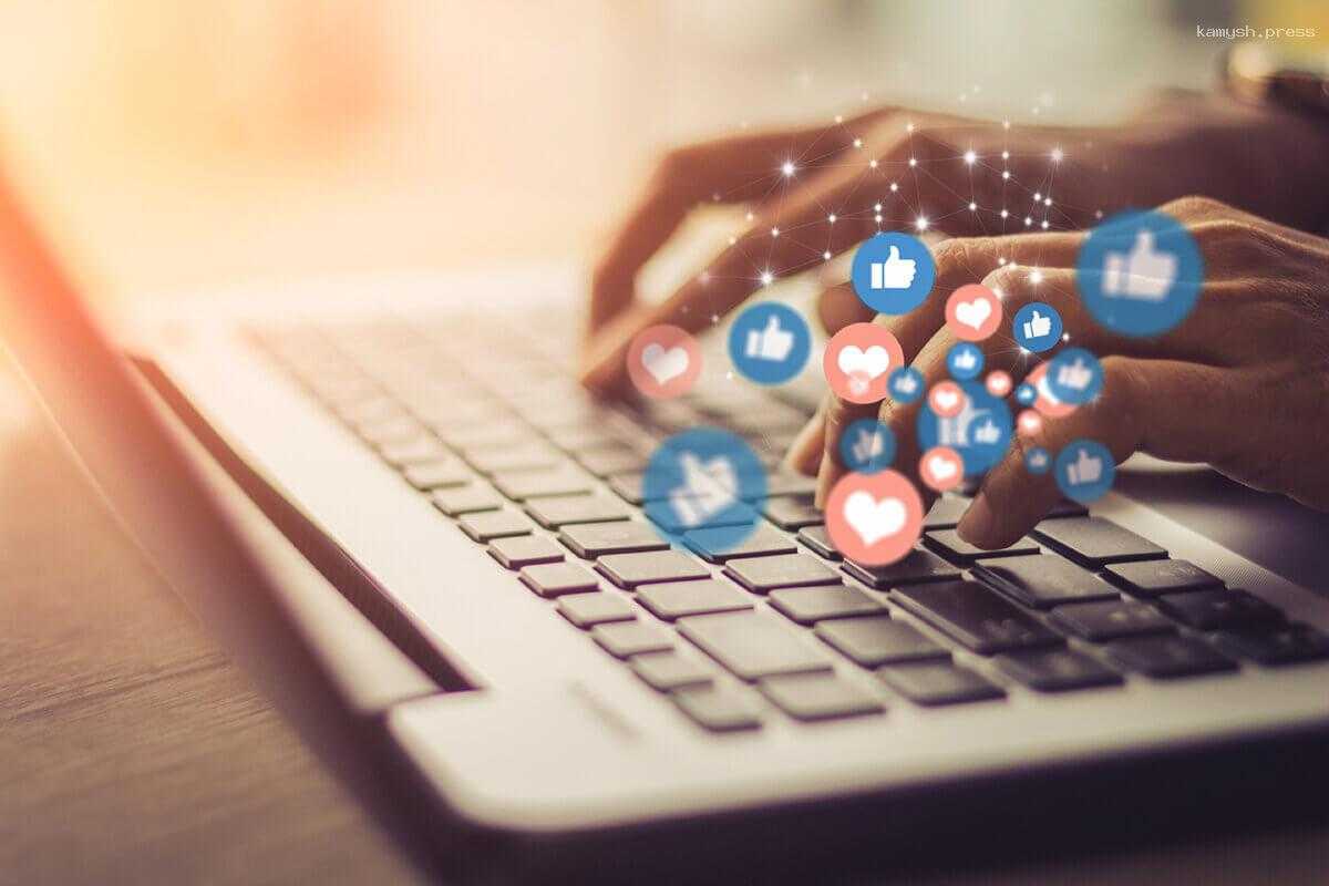 Житель Омска  попал в список экстремистов за комментарий в соцсети