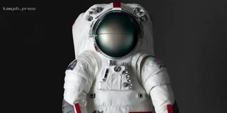 Axiom Space продемонстрировала скафандр, разработанный для лунной миссии NASA Artemis 3 (ФОТО)