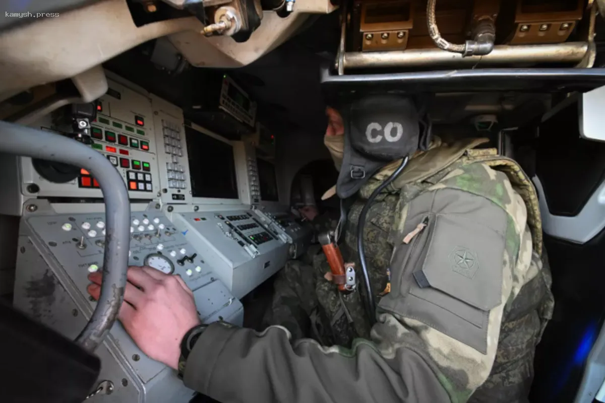 Российские системы ПВО уничтожили около 30 беспилотников над территорией Брянской области