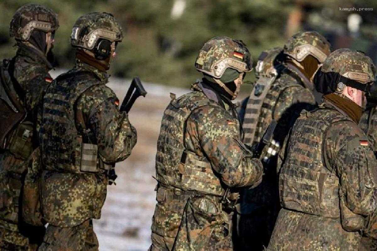 Глава Минобороны Германии Писториус отказался вводить в стране обязательный воинский призыв