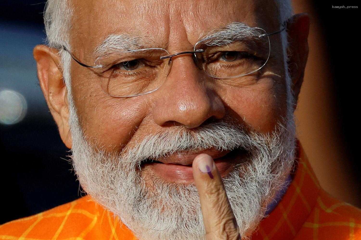 Премьер-министр Индии Нарендра Моди подал в отставку