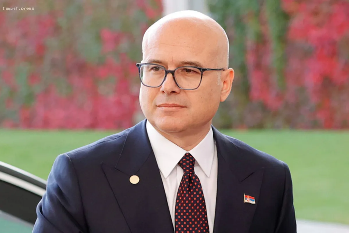 Премьер-министр Сербии Вучевич уходит в отставку