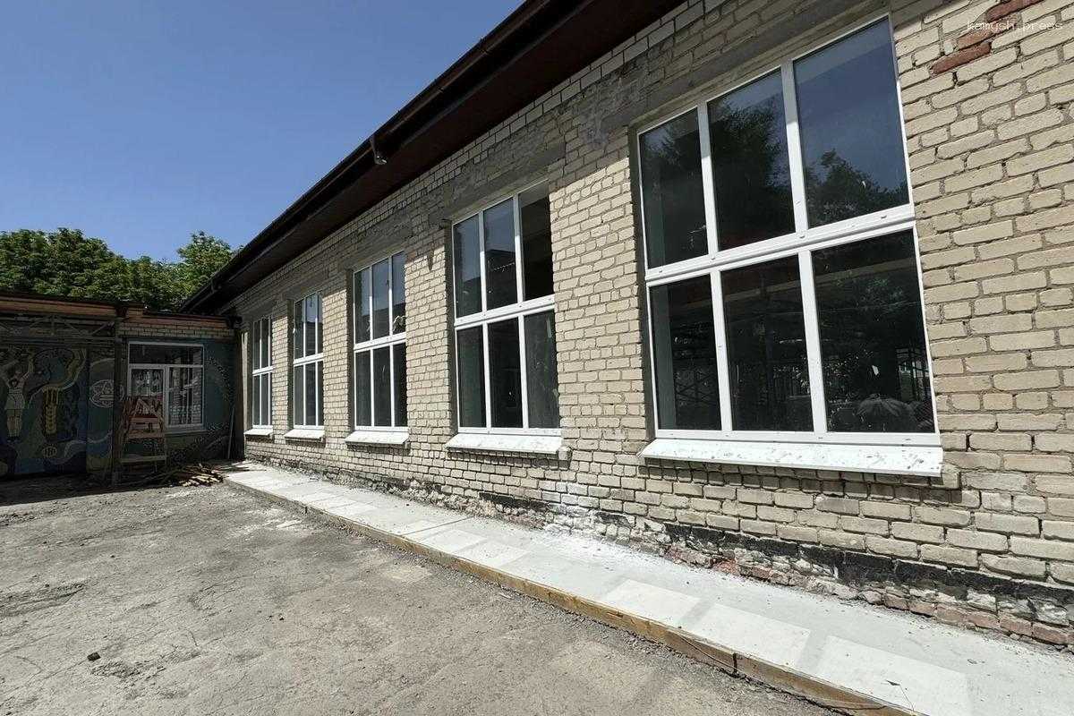 Строители Ямала почти восстанавливают многоквартирный дом в одном из поселков ДНР