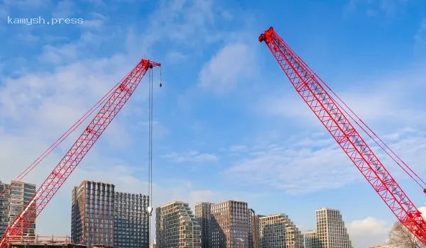 На юге Москвы идет строительство школы с современными учебными комплексами