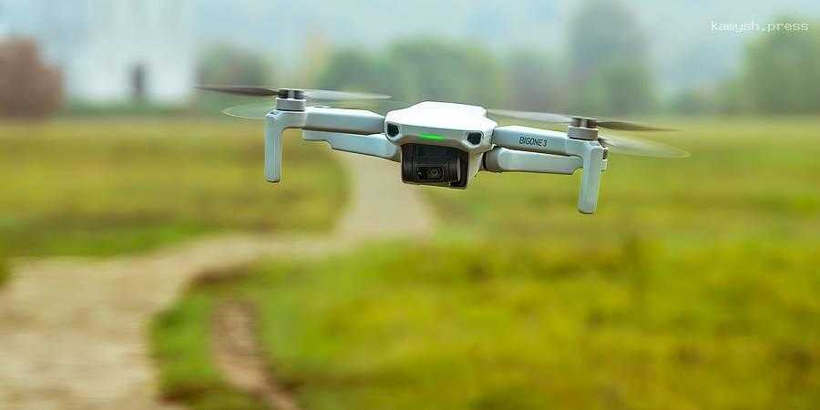 В новосибирском вузе студентов начали обучать сборке и управлению дронами