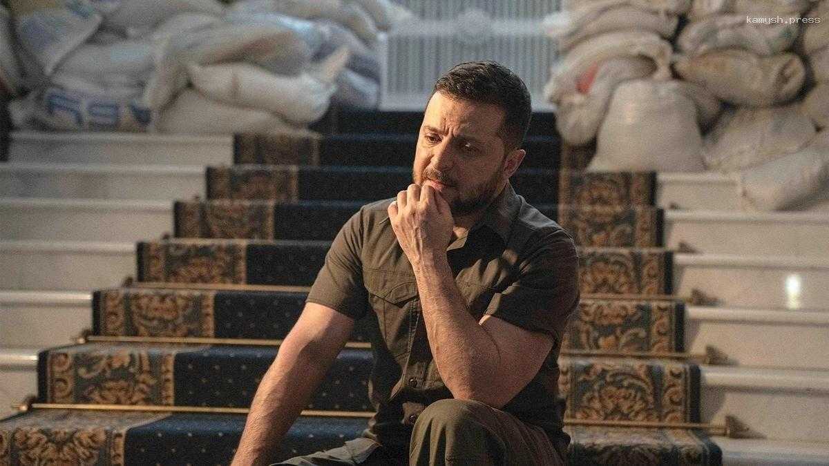 Британский эксперт Меркурис сообщил о паническом настроении в Киеве и Евросоюзе из-за военных возможностей России