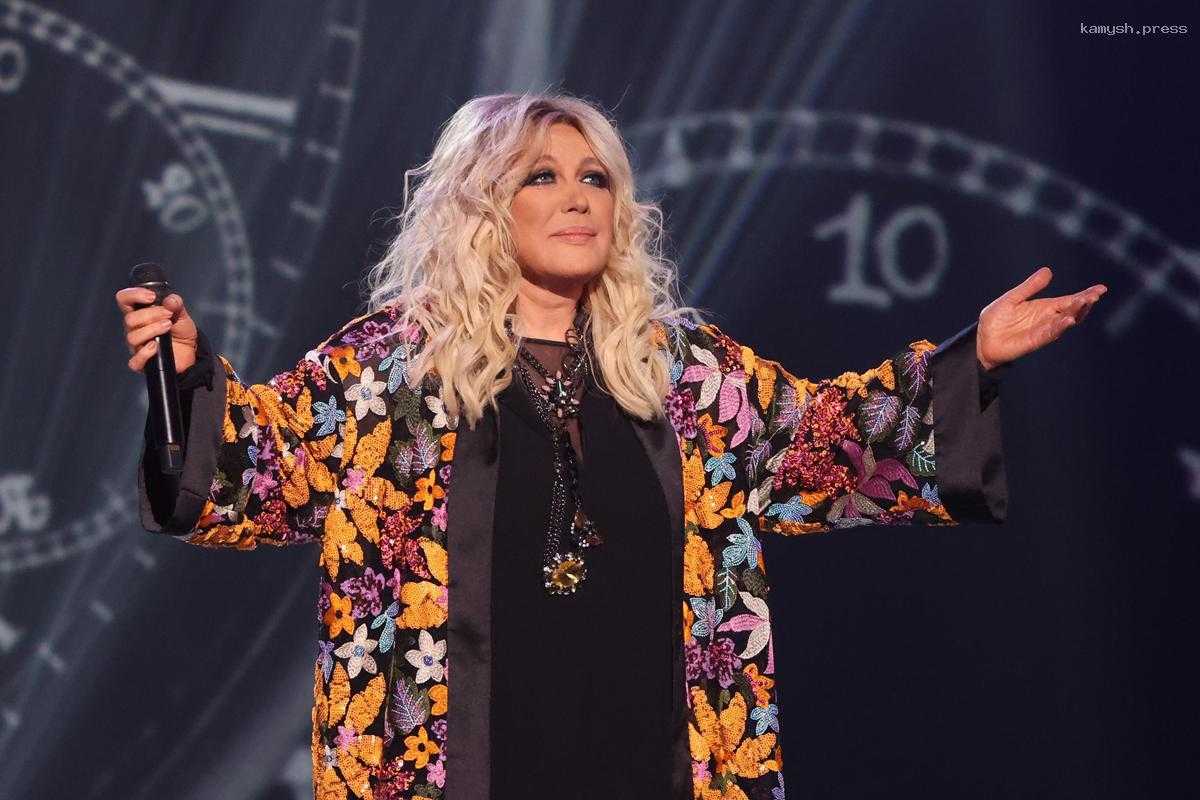 Победителем восьмого сезона телешоу «Три аккорда» стала певица Таисия Повалий