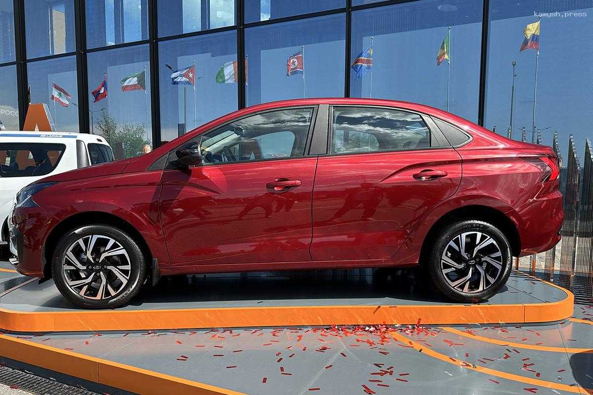 В Финляндии «АвтоВАЗ» обвинили в использовании чертежей Renault при производстве Lada Iskra