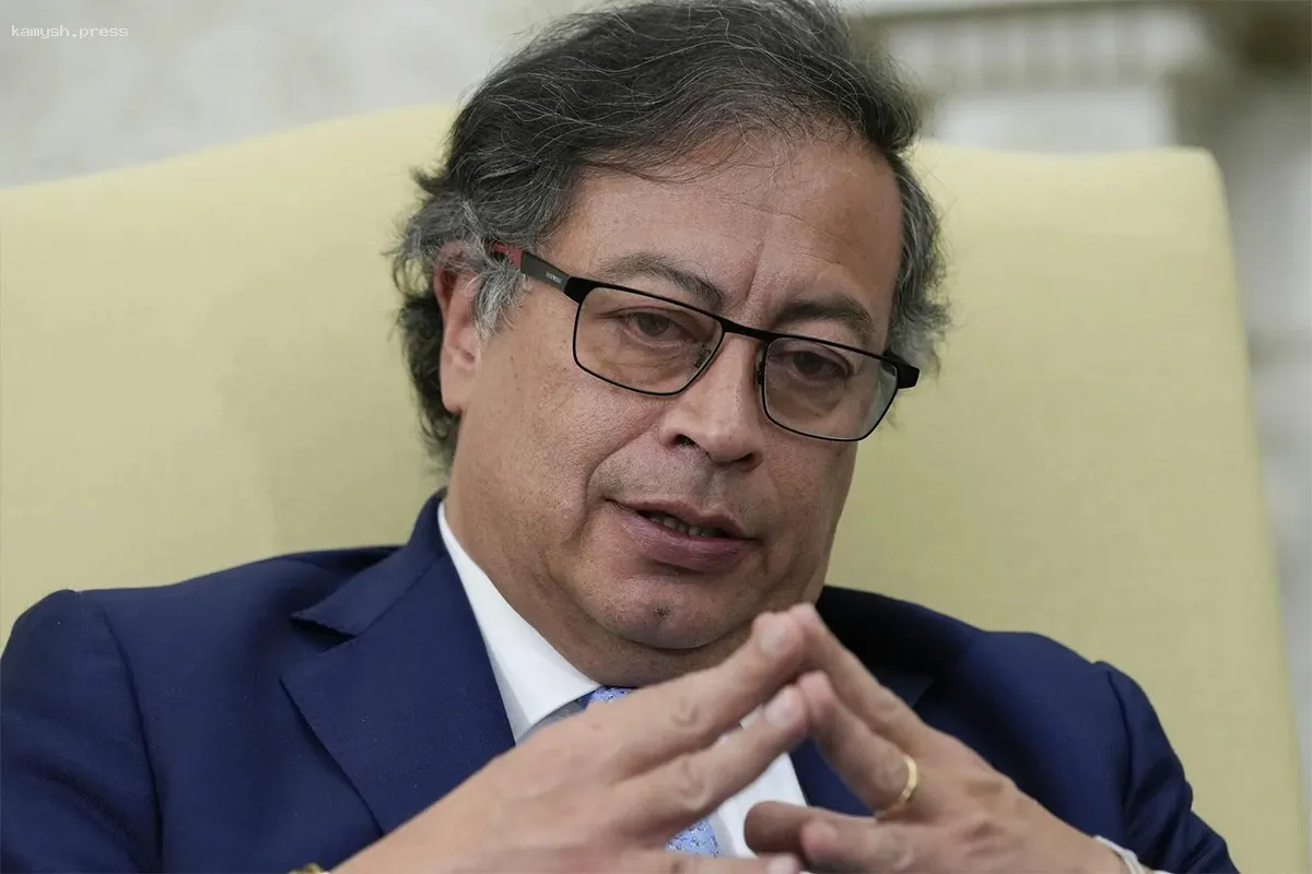 Колумбия выделила президентский самолет для помощи мигрантам