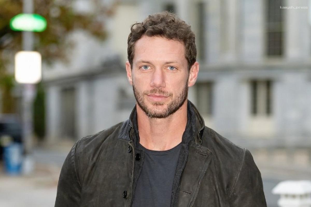 Стали известны детали звезды «Мира Дикого Запада» актера Джонни Уэктора