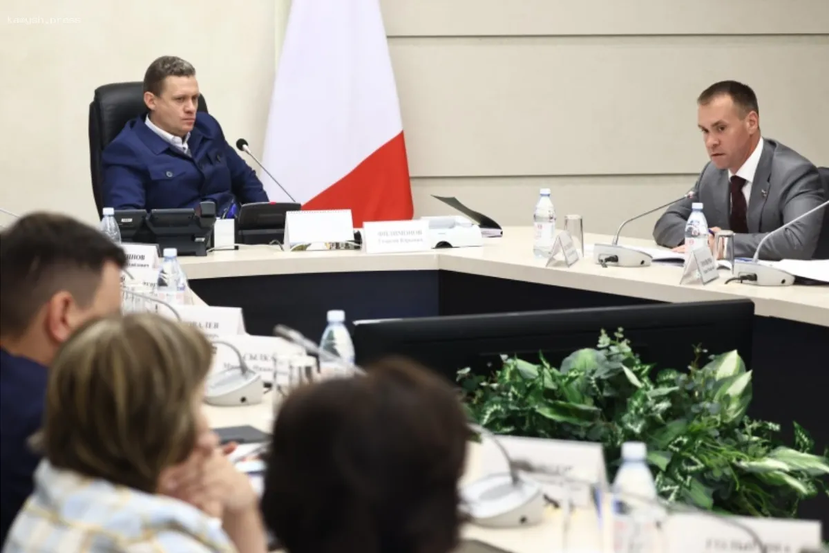 Спикер ЗС Вологодской области Сергей Жестянников рассказал губернатору об изменениях в работе парламента