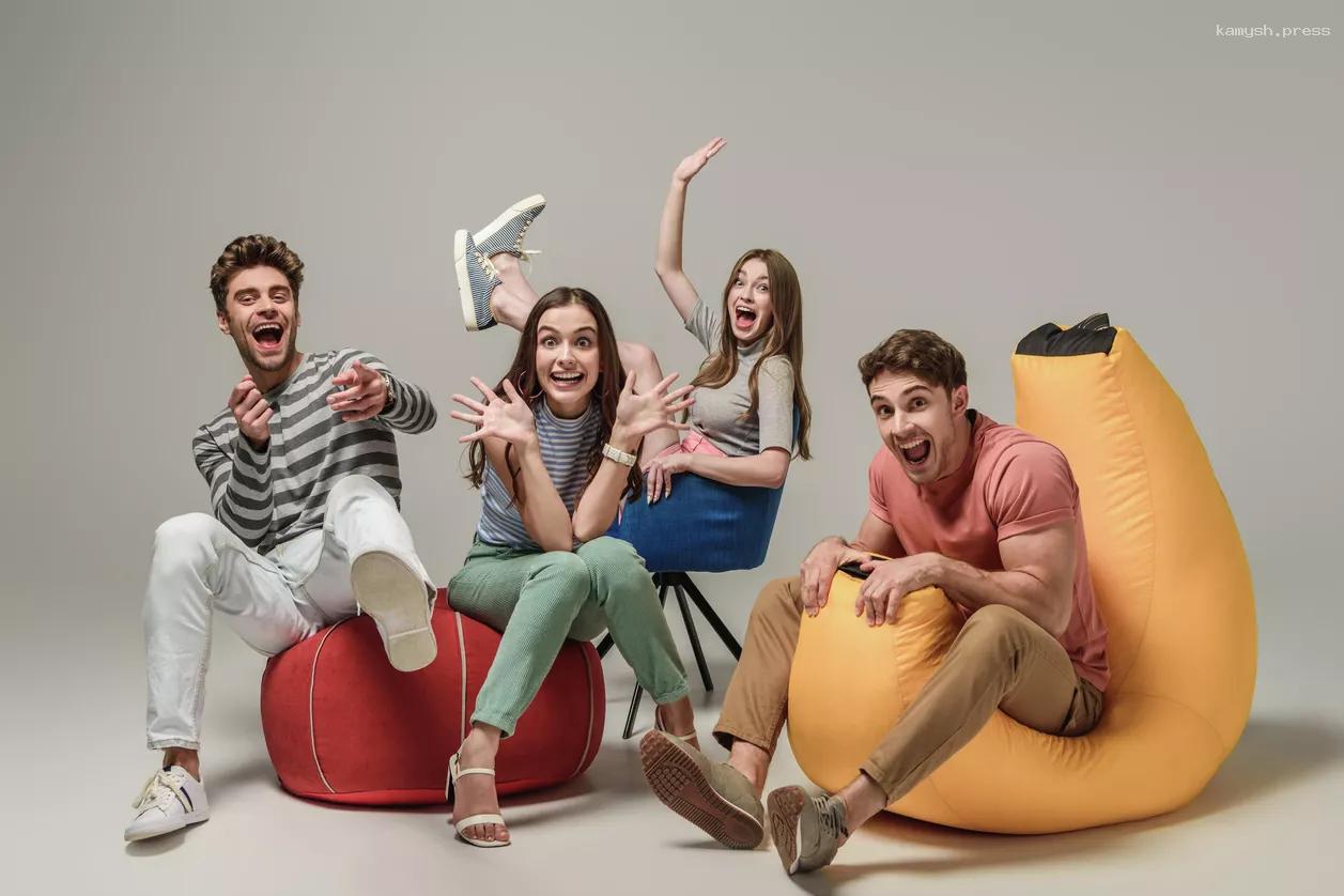 Нейробиологи объяснили, почему мы смеемся над шутками