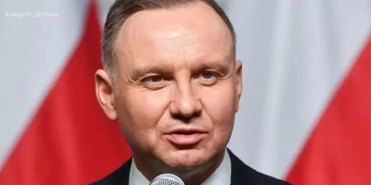 Дуда утверждает, что не выдвигал Украине ультиматум относительно эксгумации жертв Волынской трагедии