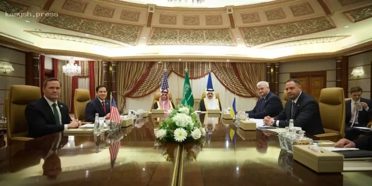 Сийярто раскритиковал европейских лидеров, которые «мешают» Трампу достичь мира в Украине