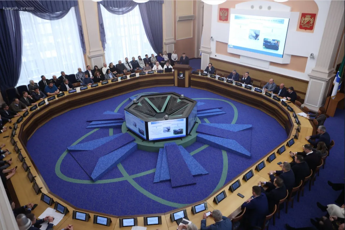 Правительство региона направит почти 9,5 млрд рублей по новому нацпроекту на дороги и транспорт для Новосибирска