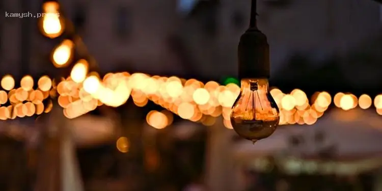 Ограничения в электроснабжении Киева и области 9 марта: расписания отключений электроэнергии