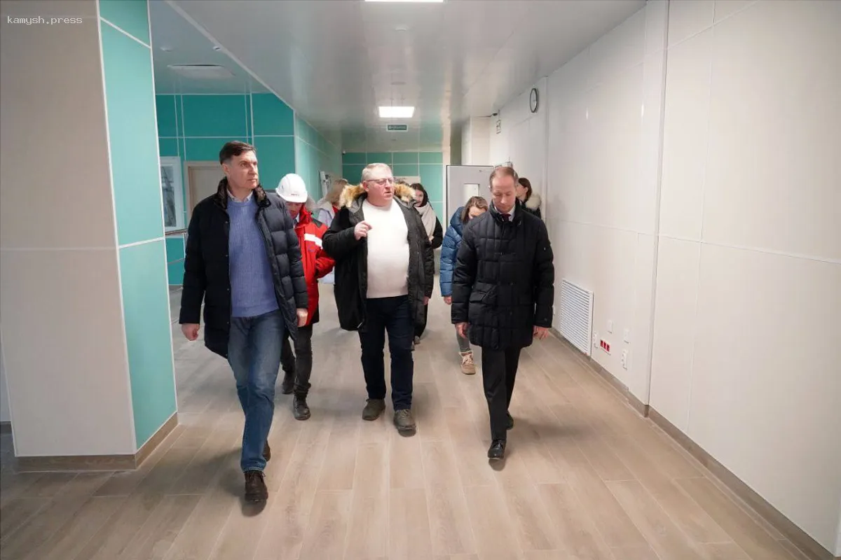 Глава городского округа Котельники Михаил Соболев осмотрел новую поликлинику на улице Кузьминская