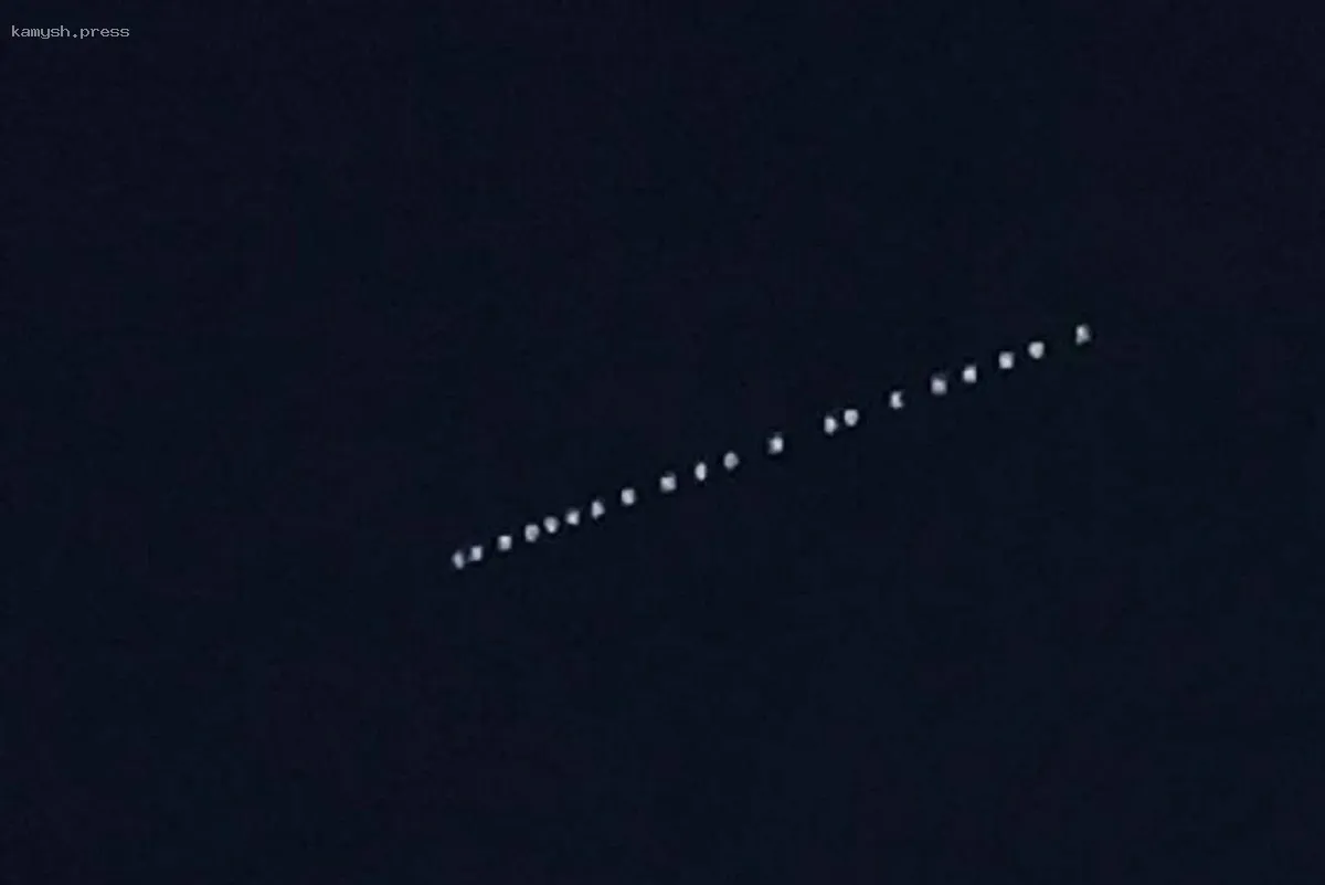 Жители Волгограда смогут увидеть «поезд Илона Маска» в небе