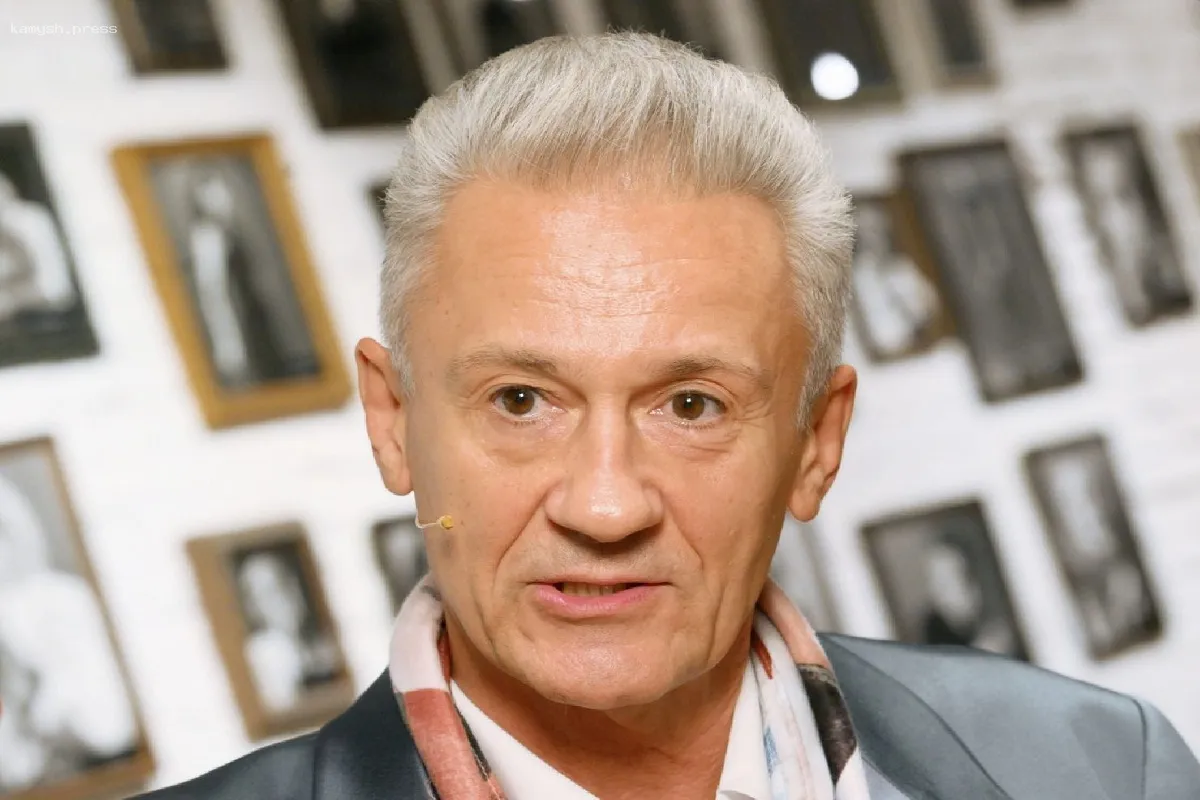 Сильно похудел: У Олега Меньшикова диагностировали злокачественную опухоль