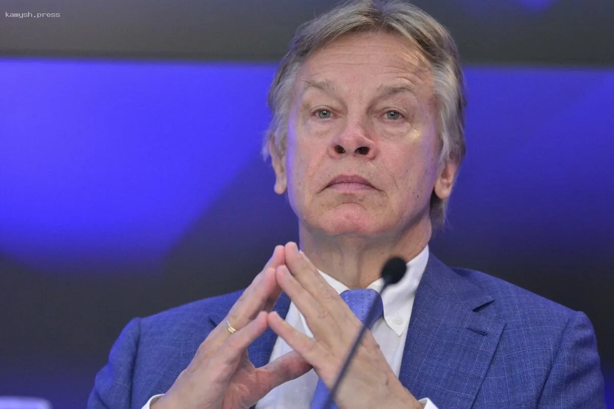 Пушков высмеял планы Макрона