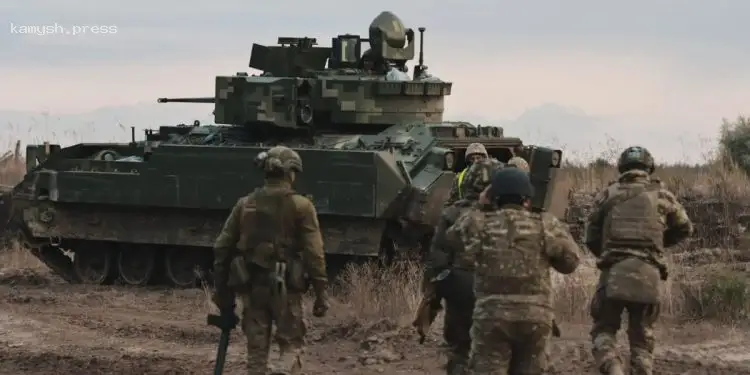 ISW оценило риск прорыва фронта в связи с остановкой военной поддержки Украины от США