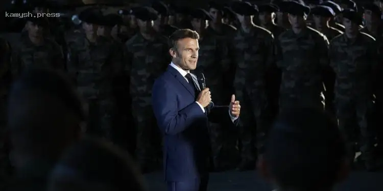 Четыре страны отклонили предложение Макрона о размещении миротворцев в Украине за линией фронта