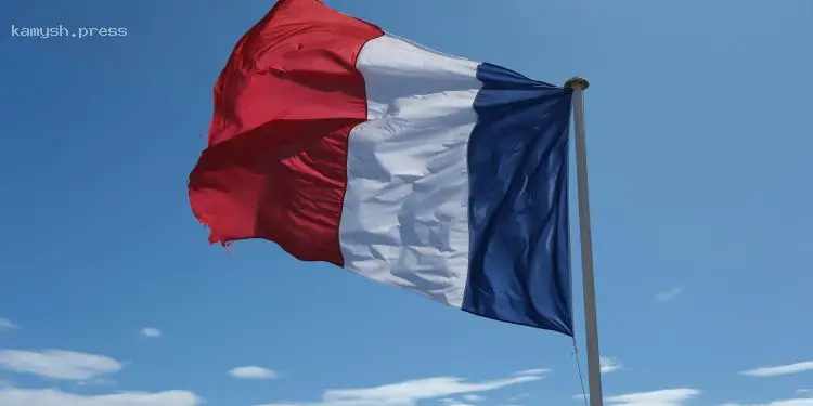 Число французов, не считающих США союзником, возросло: результаты опроса