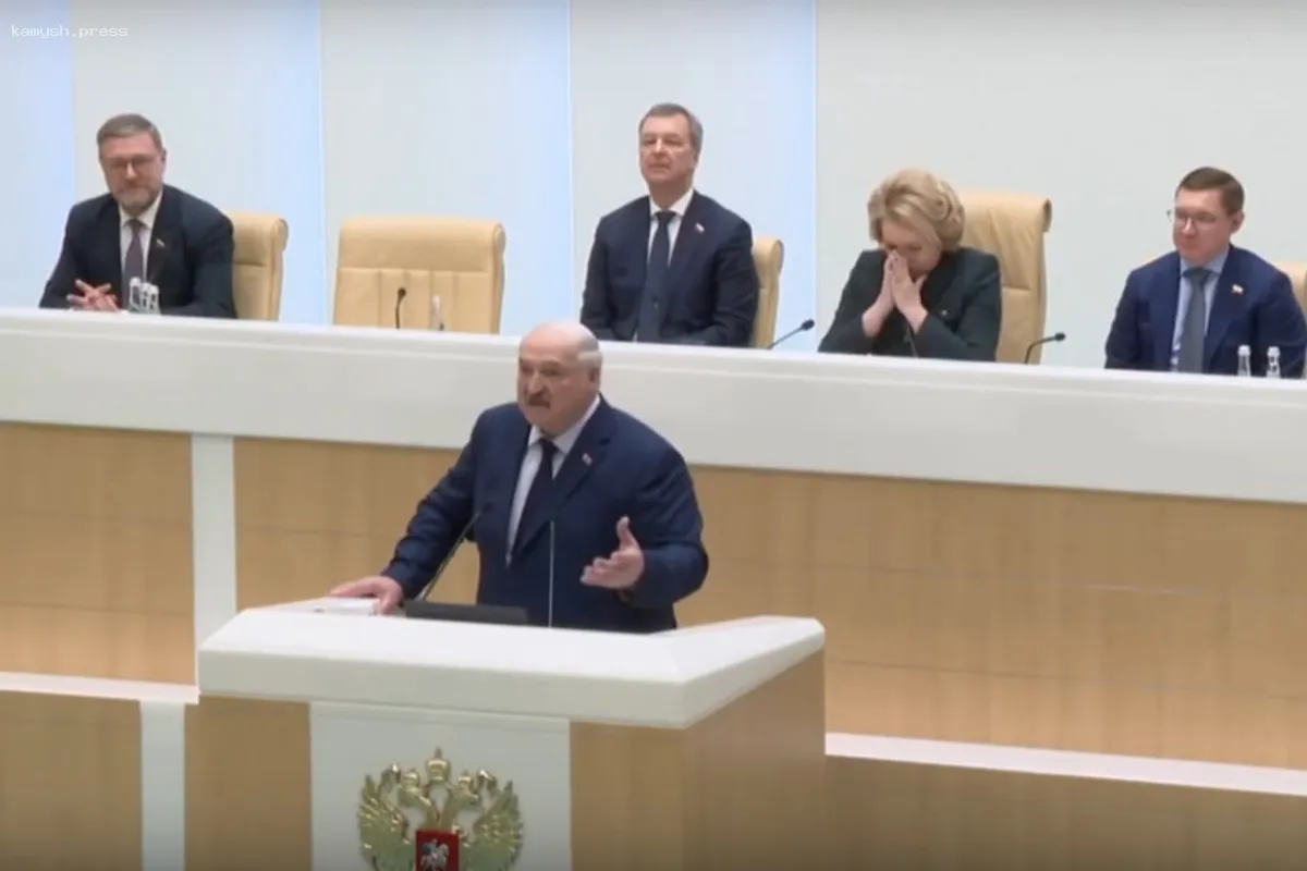 Лукашенко рассказал о методах подготовки губернаторов