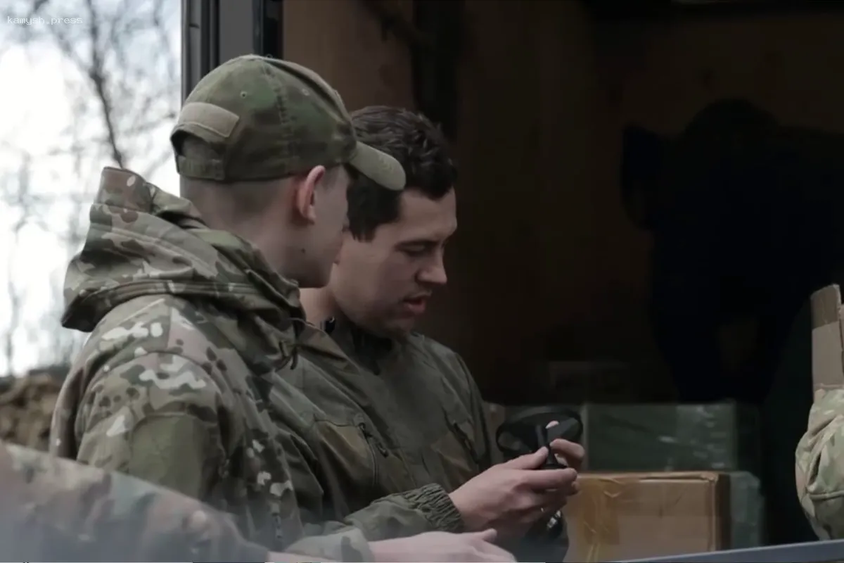 Председатель Липецкого областного Совета Владимир Сериков доставил на фронт помощь на сумму 12 миллионов рублей