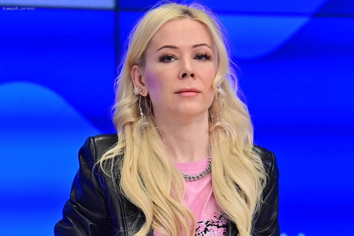 «Летать страшно, но надо»: Екатерина Мизулина поделилась личным опытом борьбы с аэрофобией