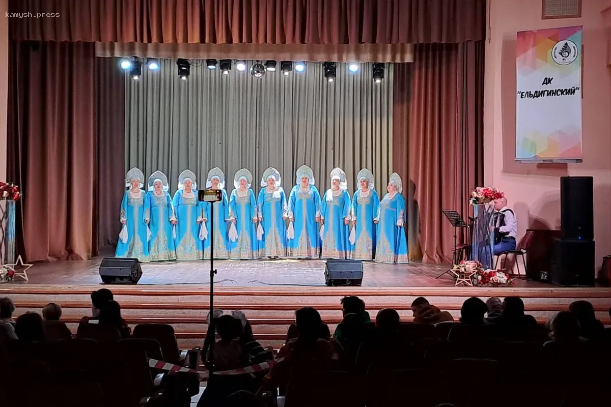 В Ельдигине Пушкинского округа отметили День защитника Отечества концертом