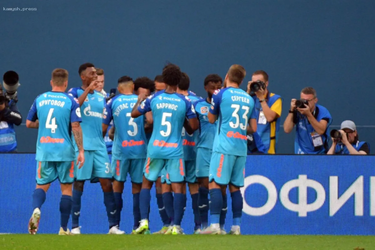 «Зенит» празднует победу в Воронежской битве