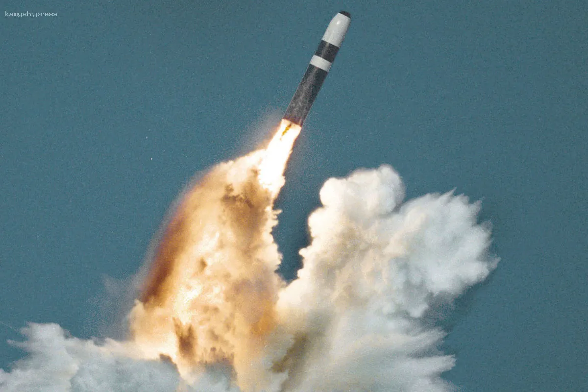 Контр-адмирал ВМС Великобритании Крис Пэрри: Ракеты Trident должны внушать страх любому главе государства