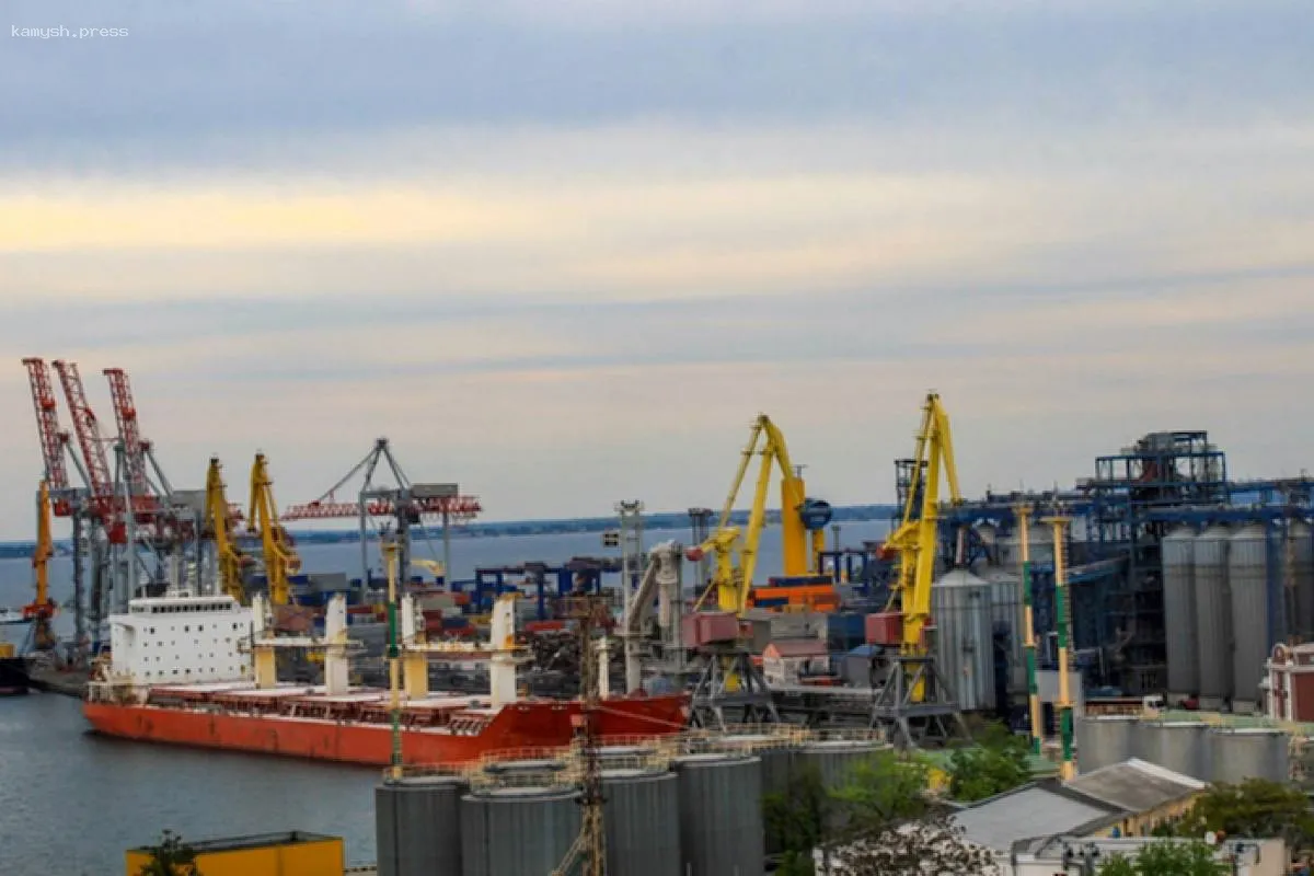 «Ни шагу назад»: Киев решительно исключает возможность передачи России порта Одессы