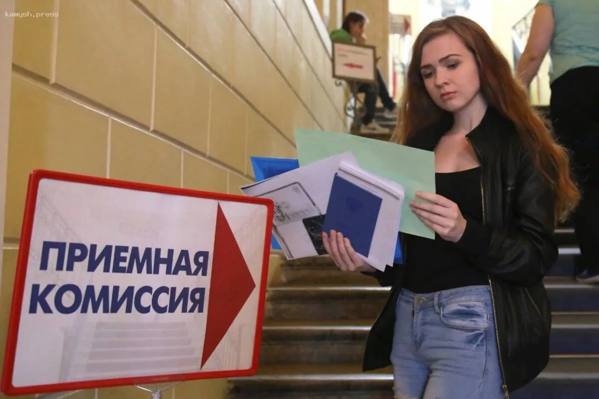 На уровне правительства поддержаны меры по усилению требований для поступления в вузы после колледжа